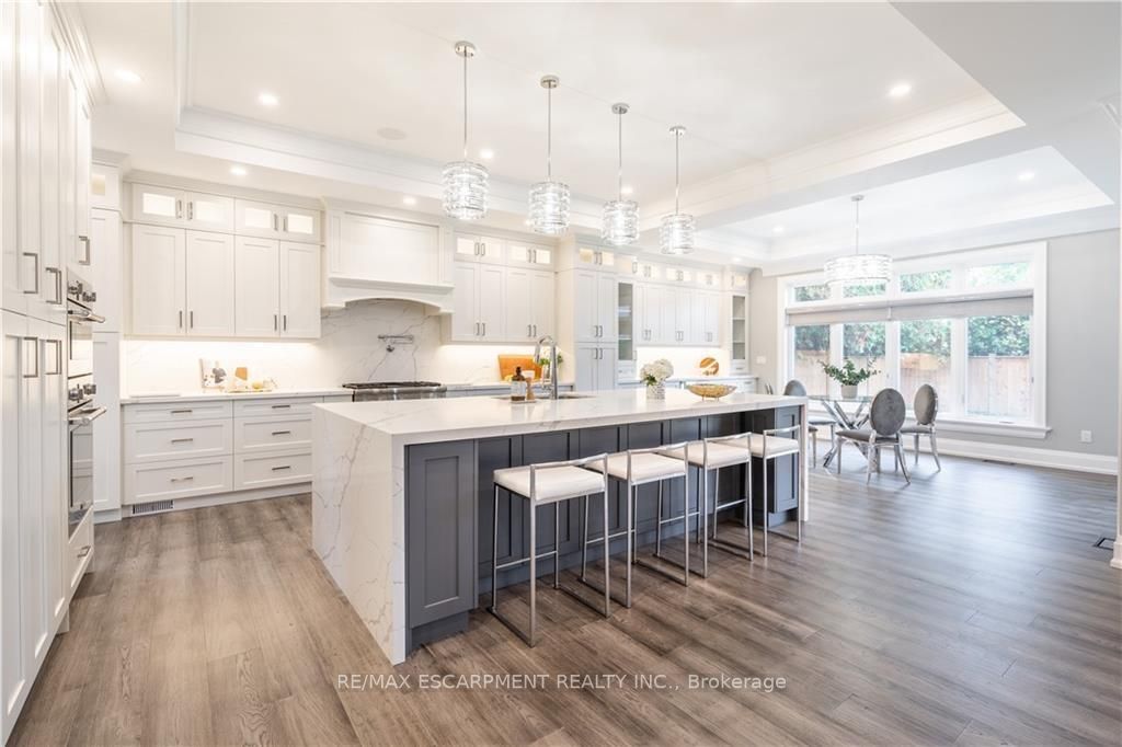 11 Oakley Crt