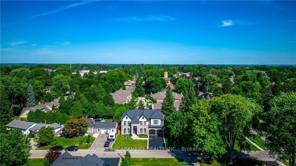 11 Oakley Crt