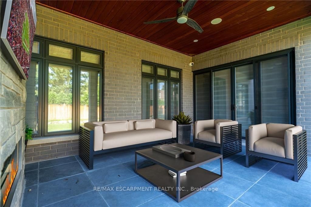 11 Oakley Crt