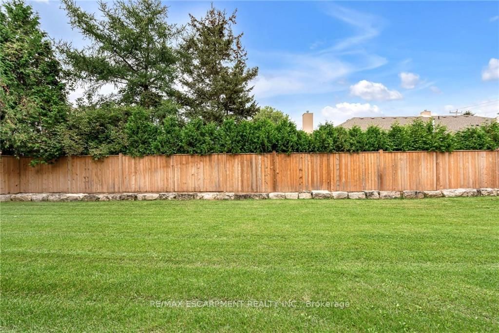 11 Oakley Crt