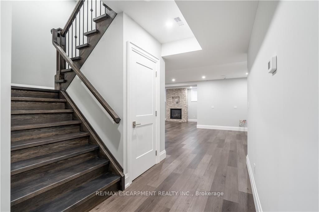 11 Oakley Crt