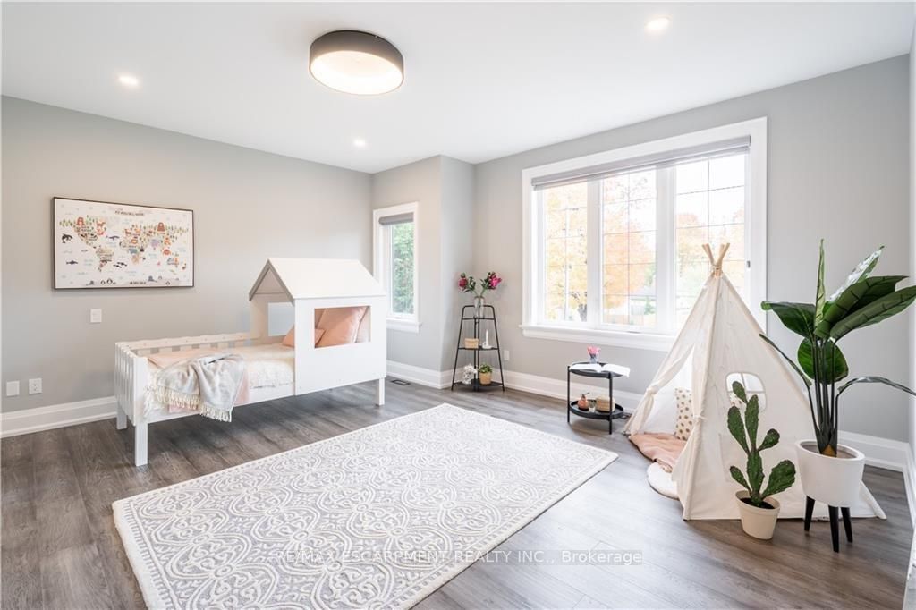 11 Oakley Crt