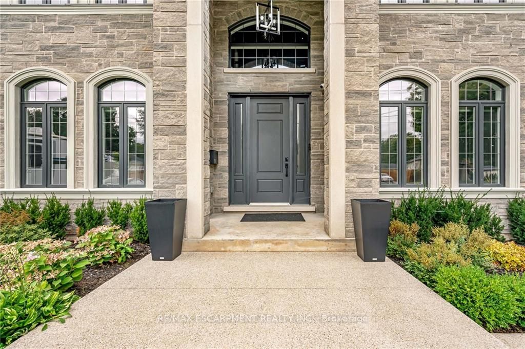 11 Oakley Crt