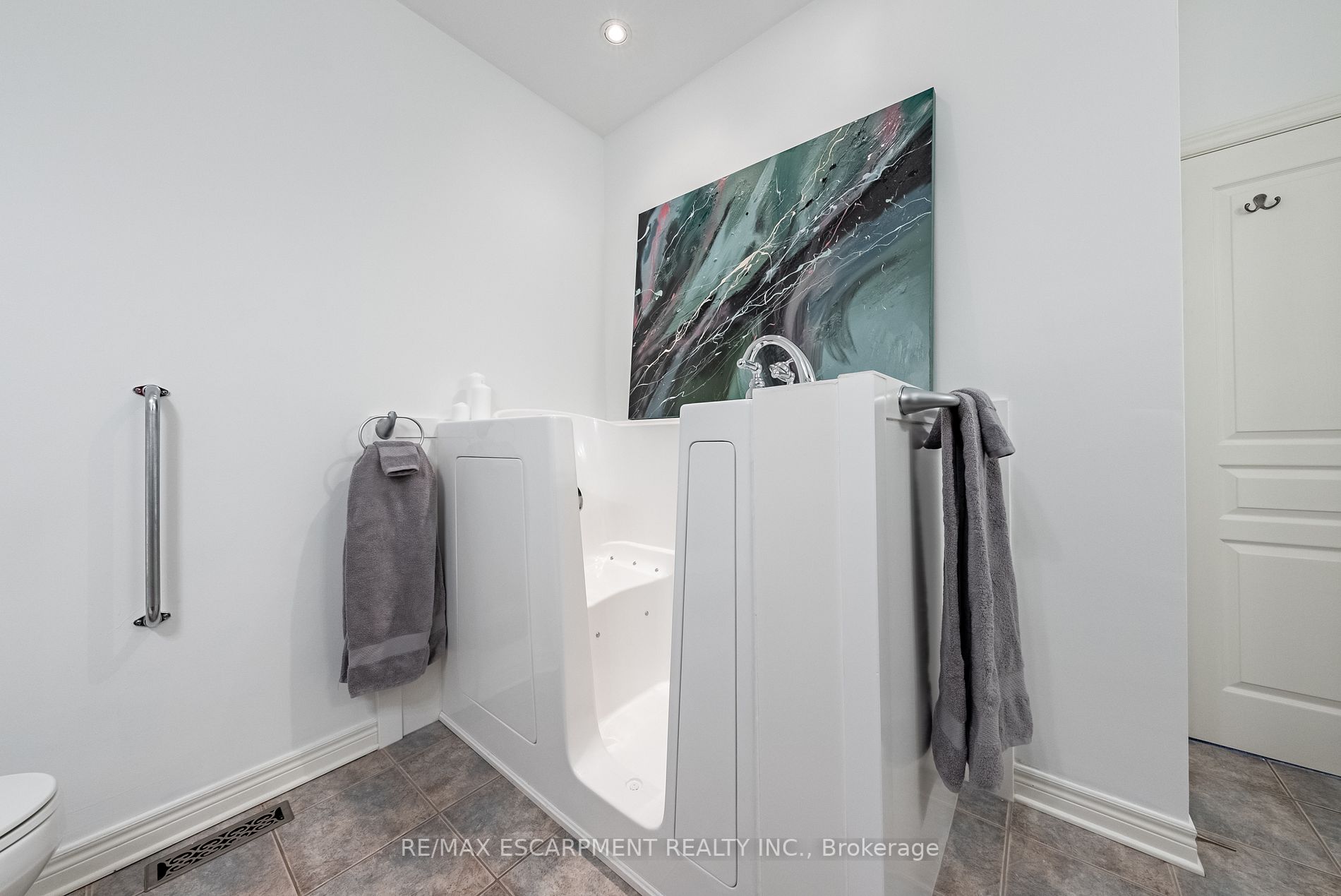 44 Vintners Lane