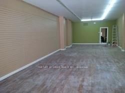 423 Dundas St