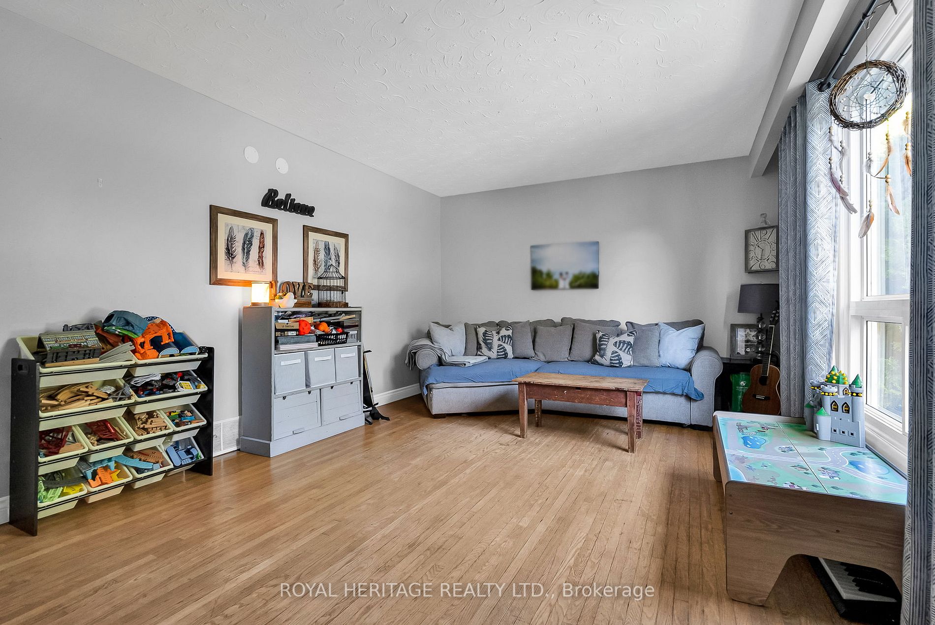 241 Sinclair St