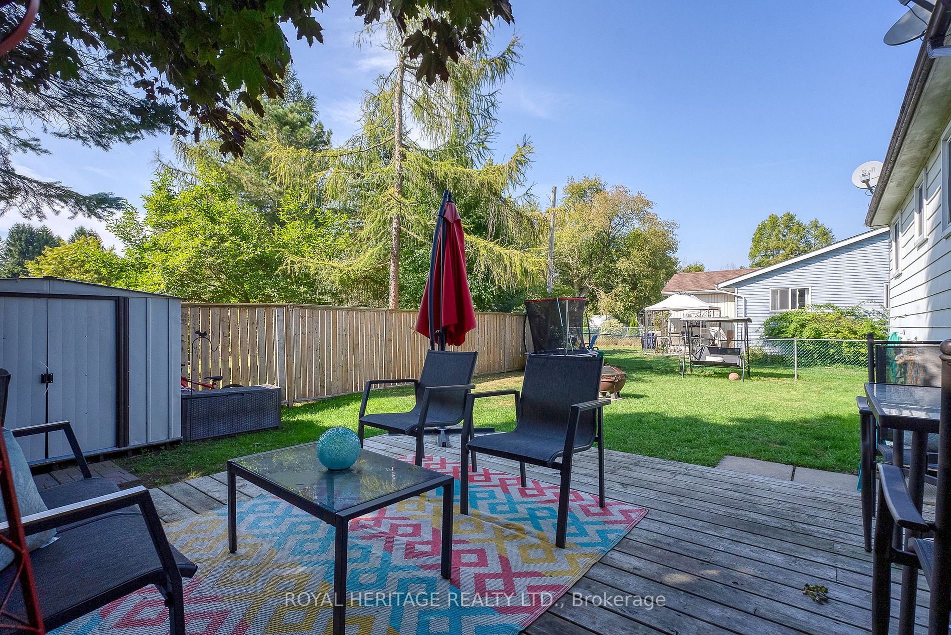 241 Sinclair St