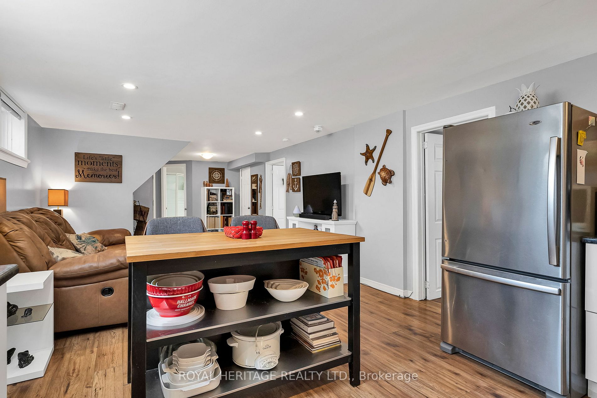 241 Sinclair St