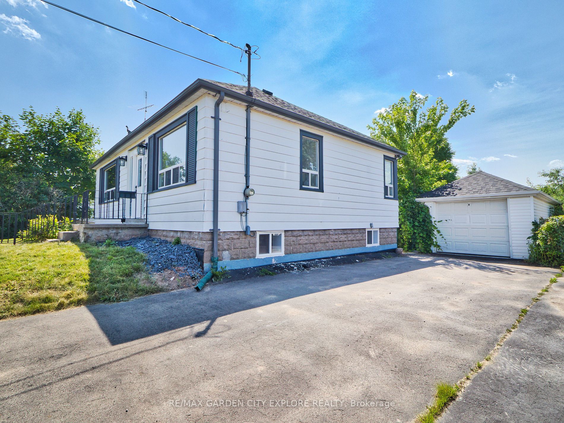 101 Corman Avenue