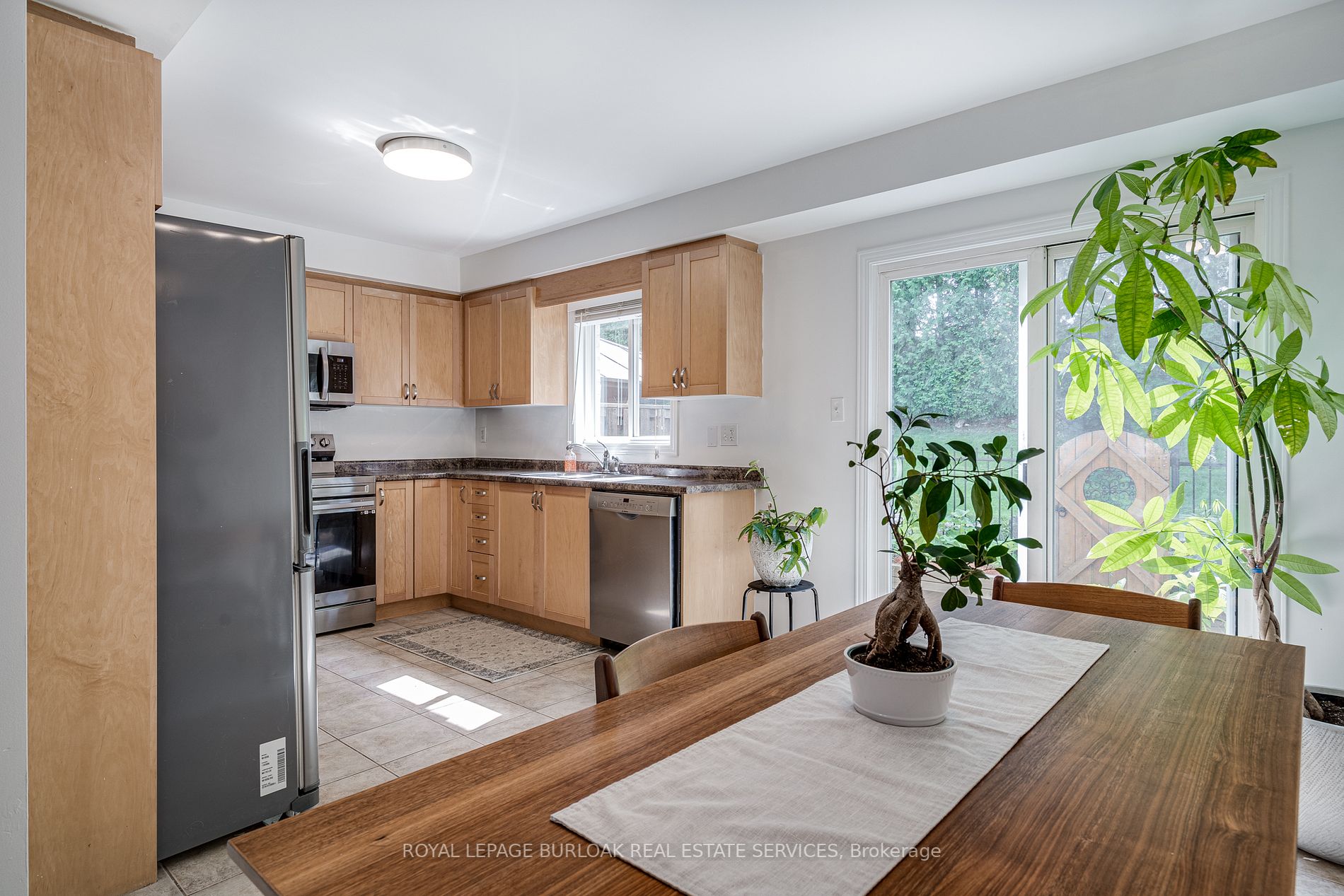 7 Southside Pl S, #14
