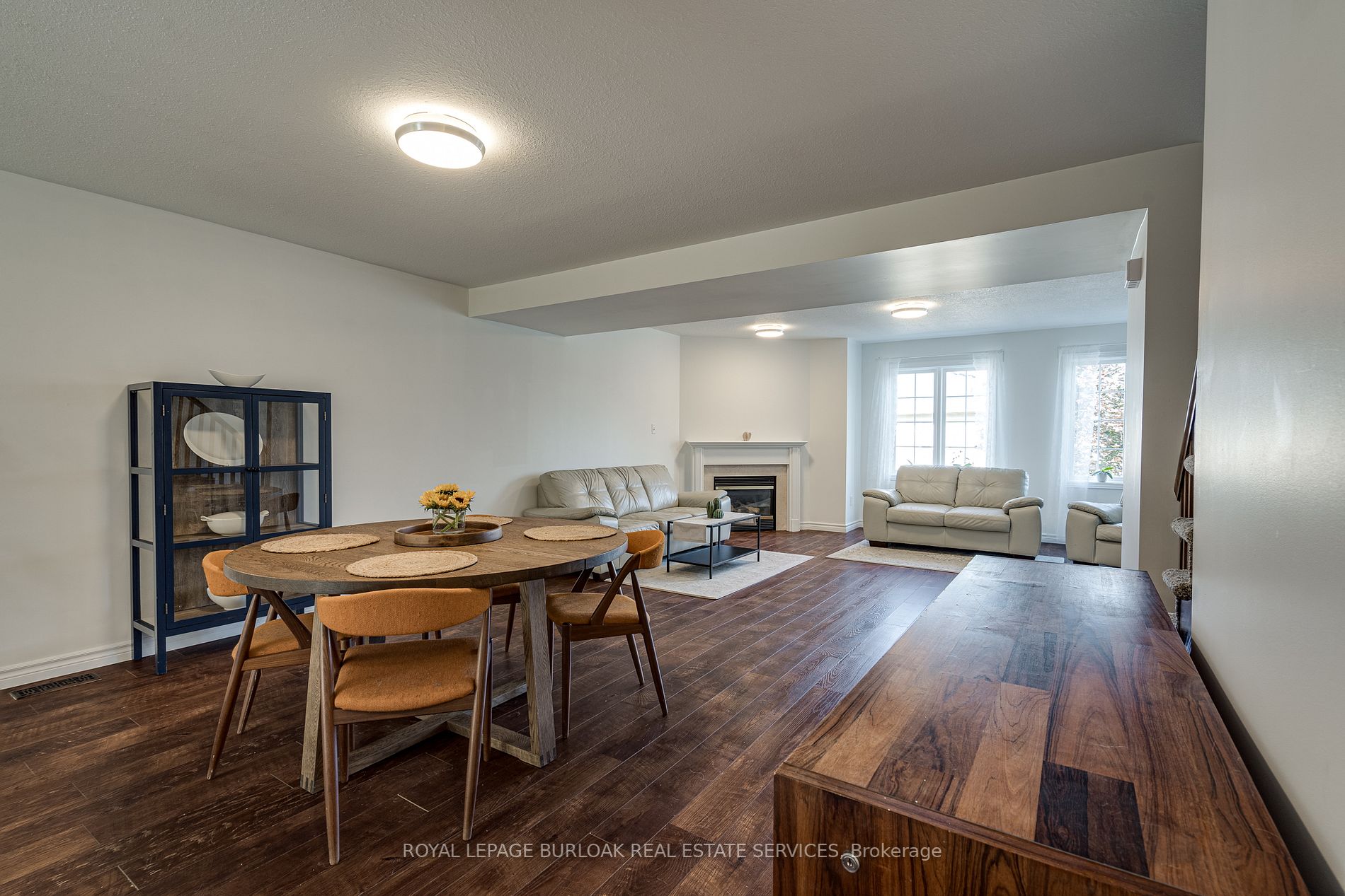 7 Southside Pl S, #14