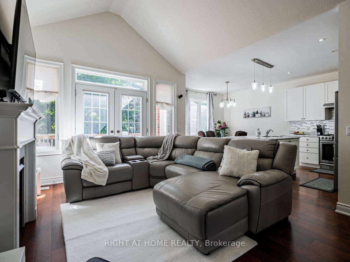 121 Johnson Dr