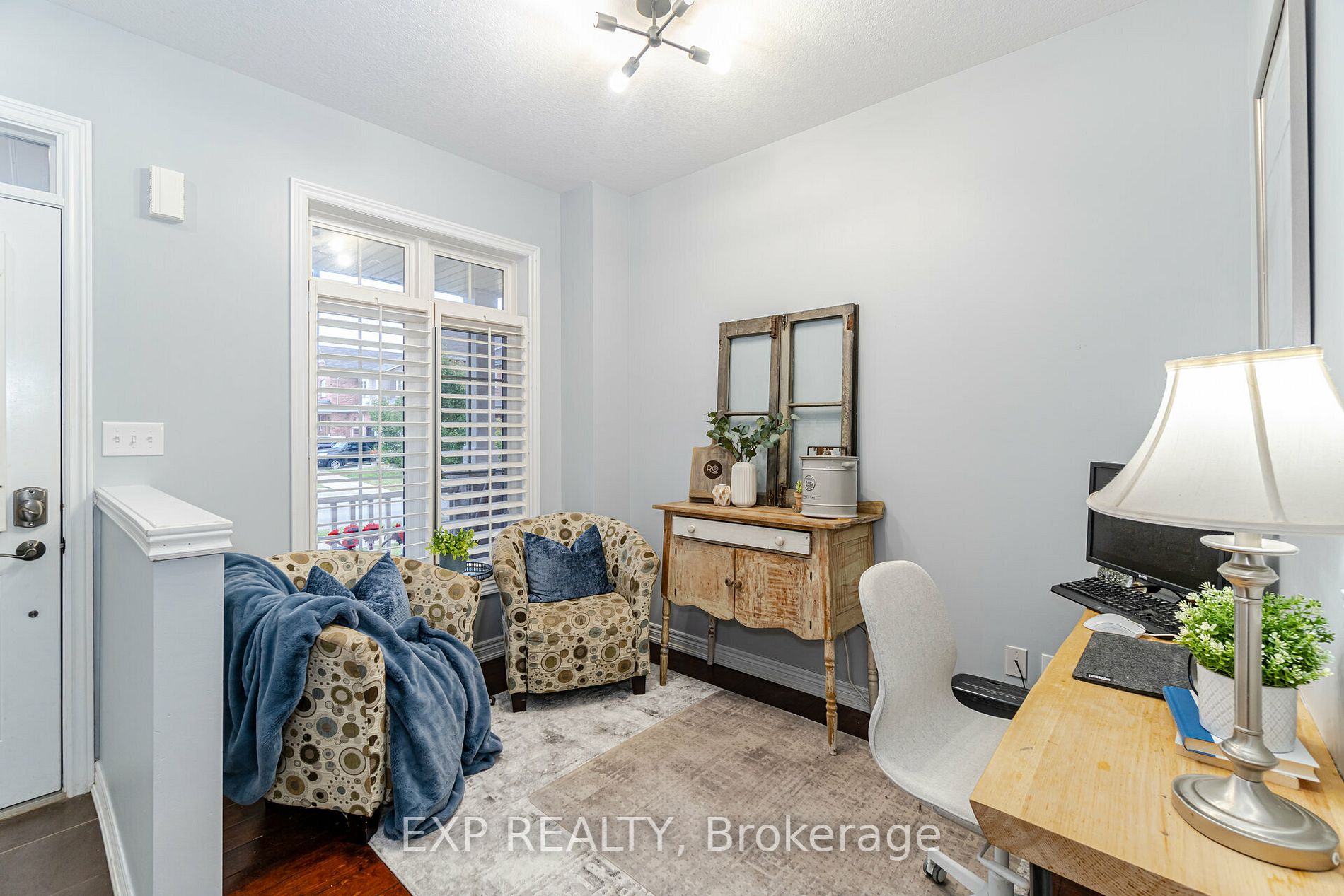 55 Bousfield Rise