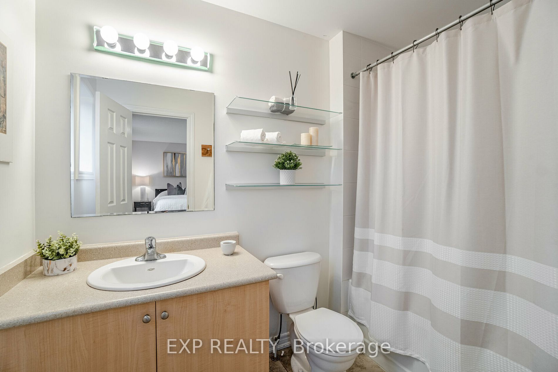 55 Bousfield Rise