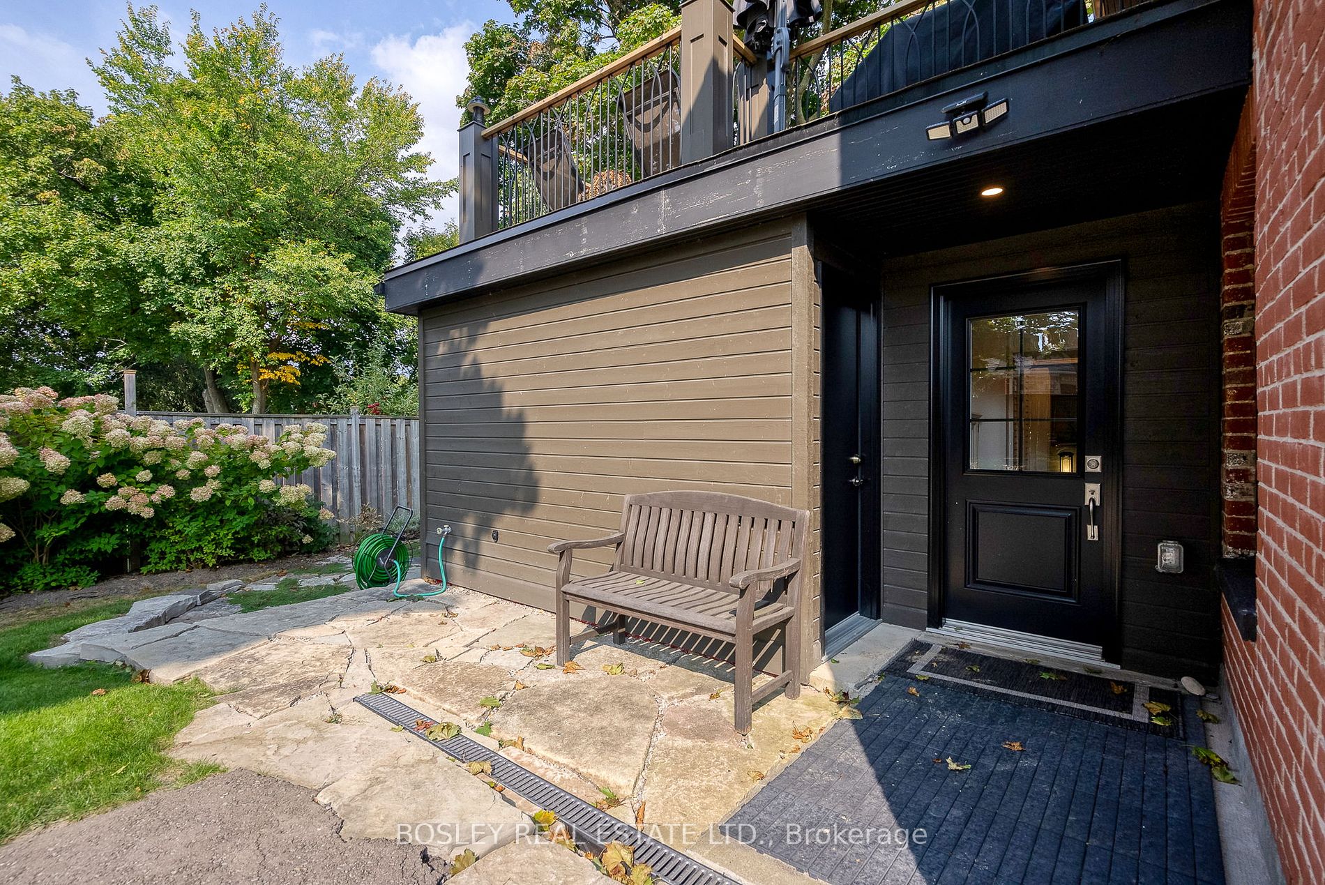 74 Sherbourne St