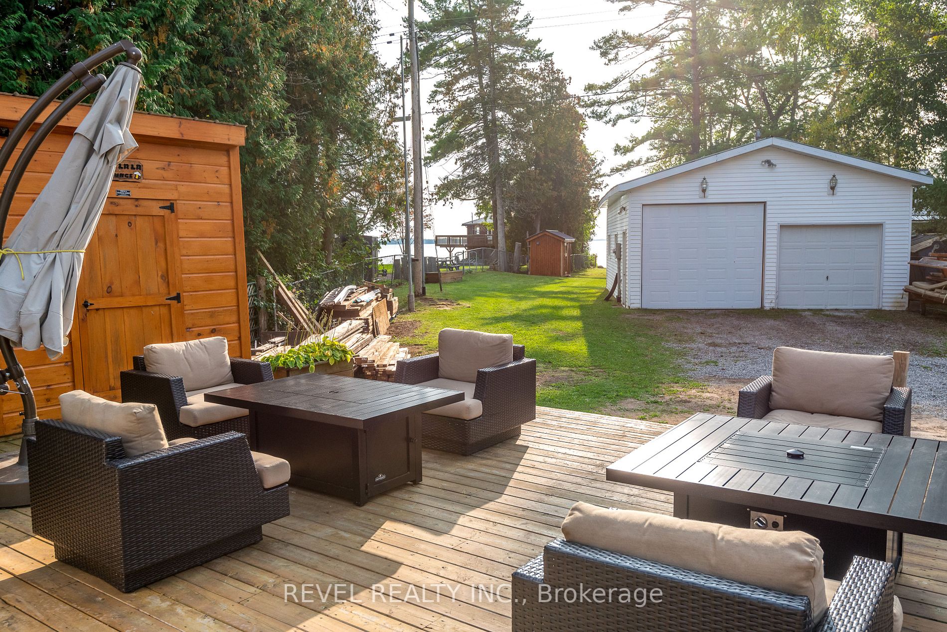 19 Burnett Shore Rd