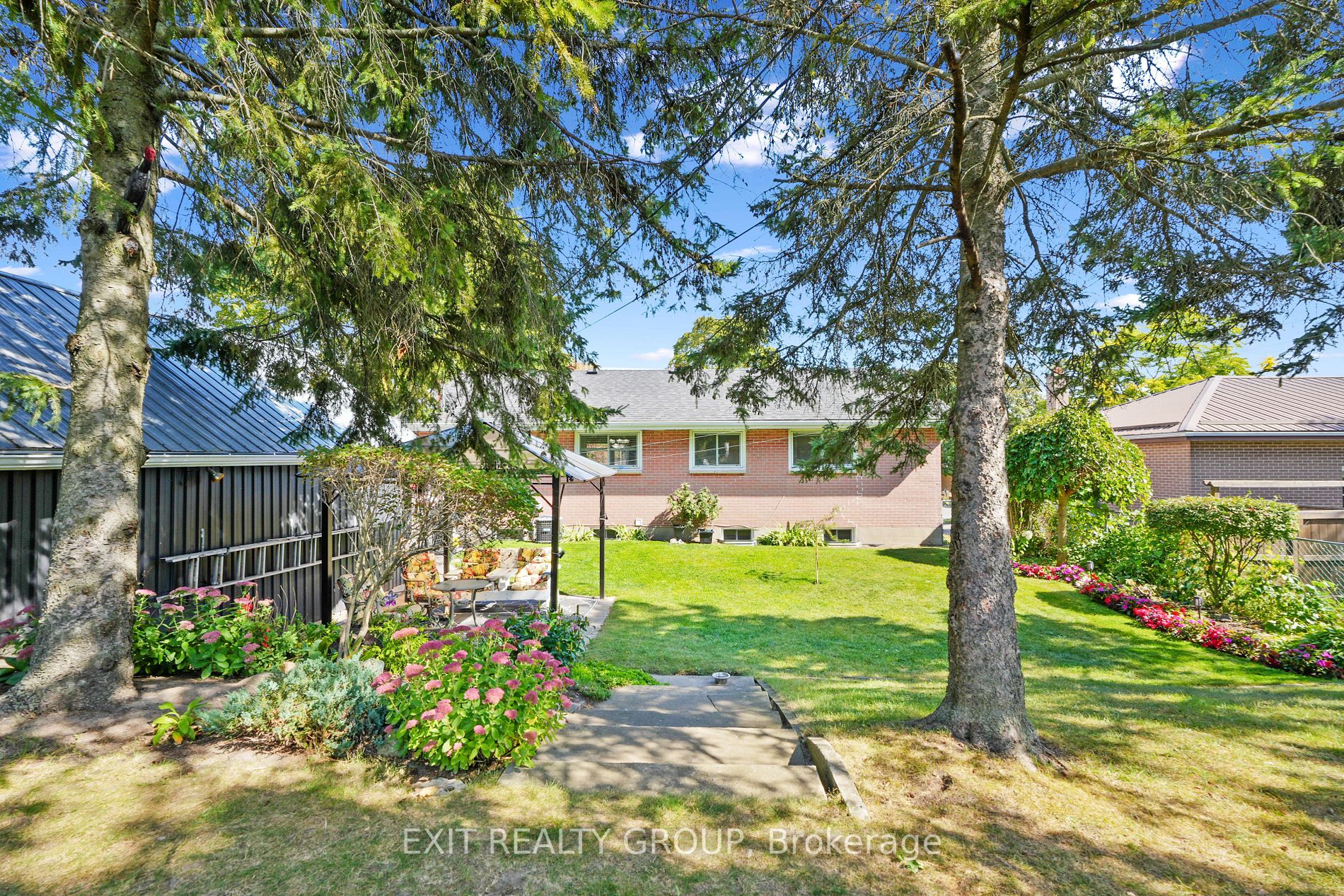48 Fourth Avenue