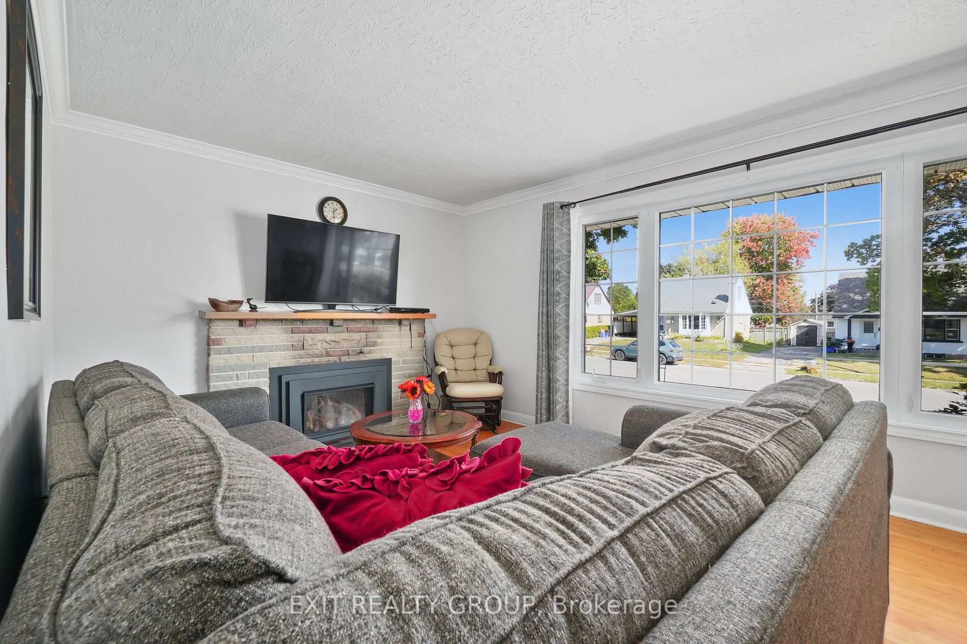 48 Fourth Avenue