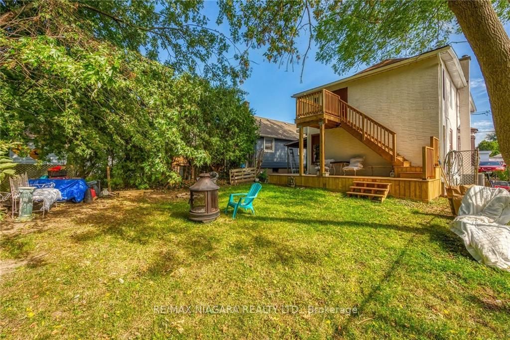 6295 Franklin Ave