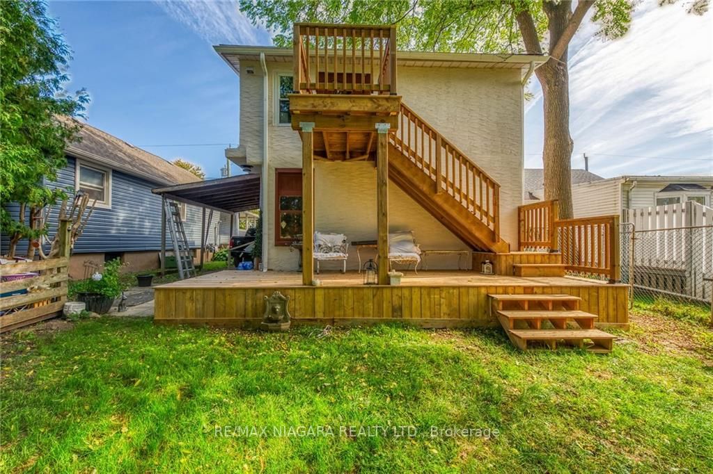 6295 Franklin Ave