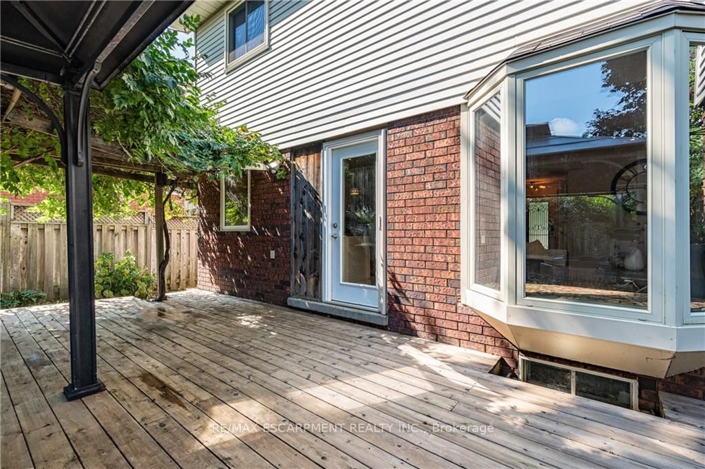 48 Chudleigh St