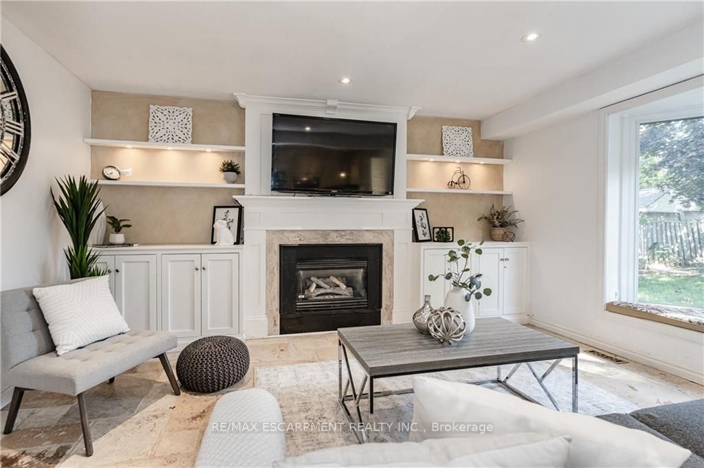 48 Chudleigh St