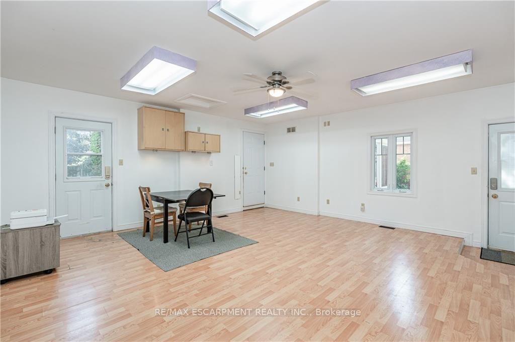 48 Chudleigh St