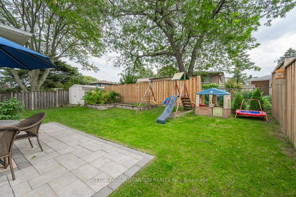 93 San Fernando Dr