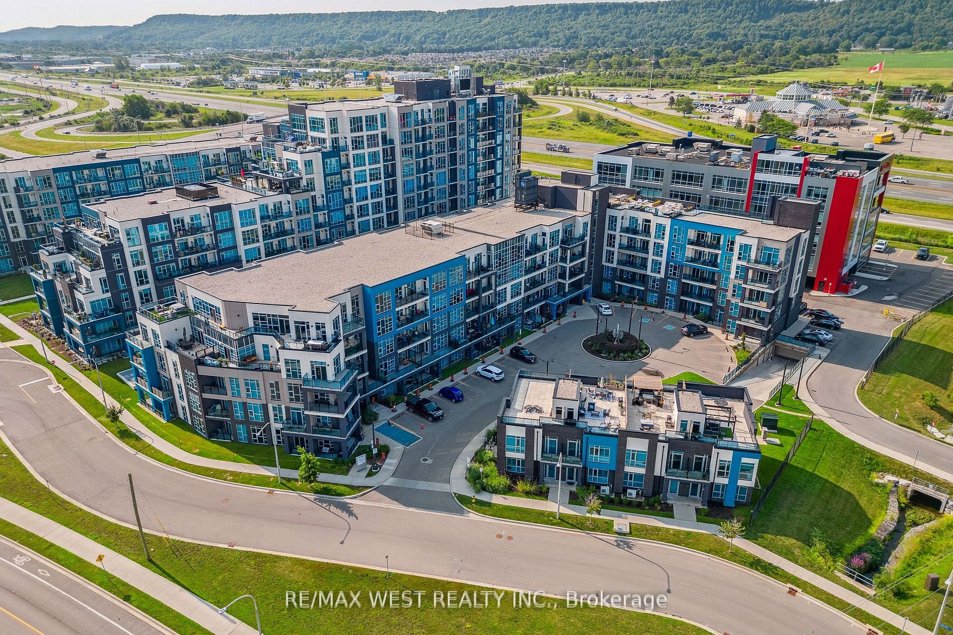 10 Concord Pl, #514