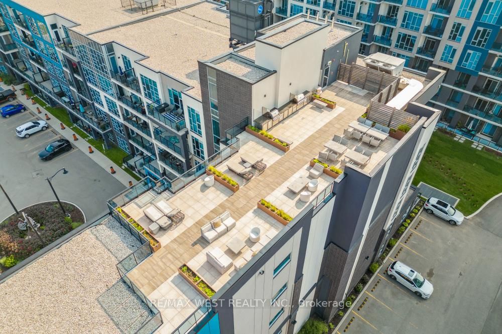 10 Concord Pl, #514
