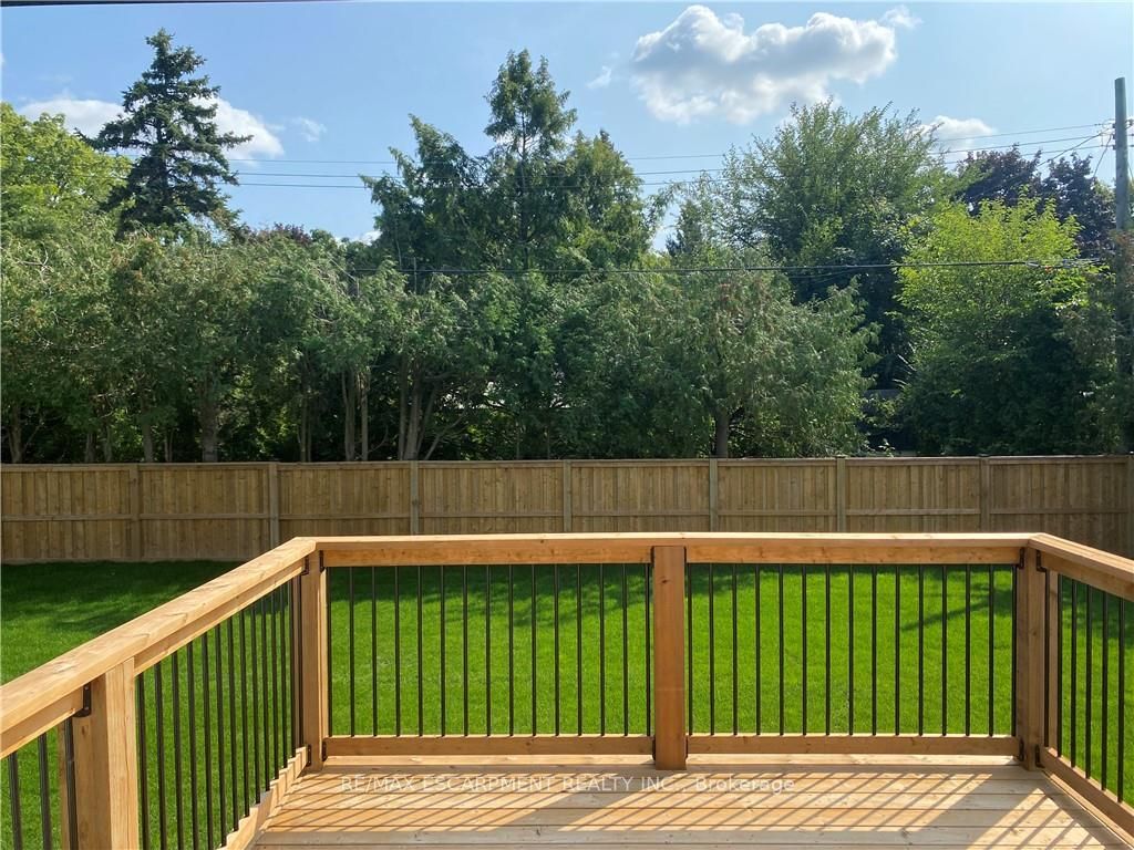 664 HIAWATHA Boulevard, #Upper