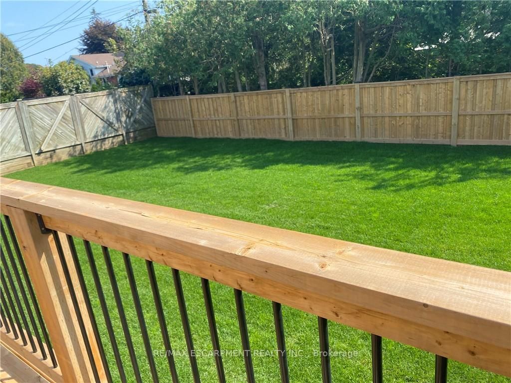 664 HIAWATHA Boulevard, #Upper