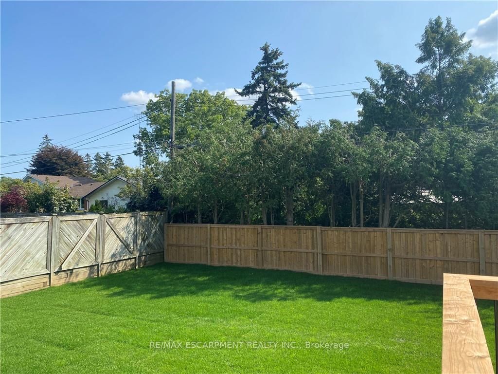 664 HIAWATHA Boulevard, #Upper