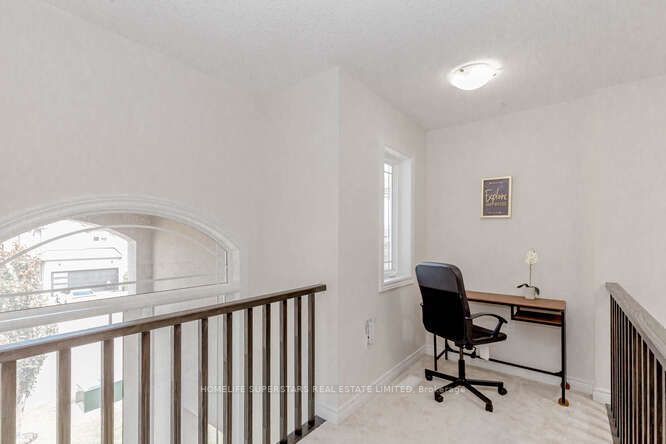 46 Whistler St