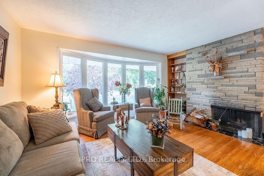 128 Upper Paradise Rd N