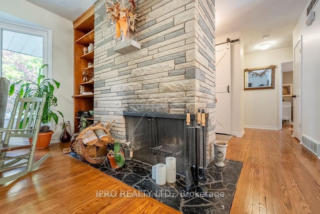 128 Upper Paradise Rd N