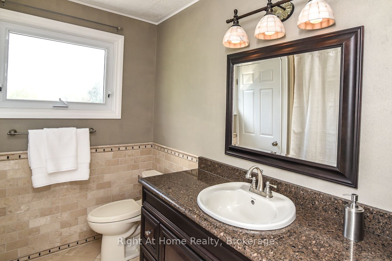 369 Brookview Crt