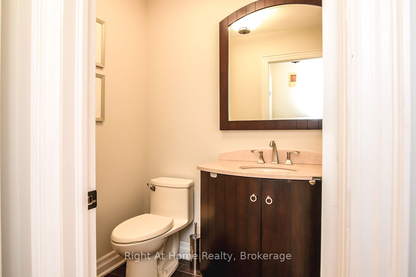 369 Brookview Crt