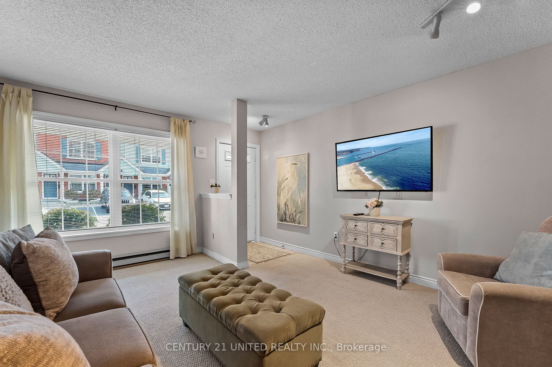182 D'Arcy Street, #D103