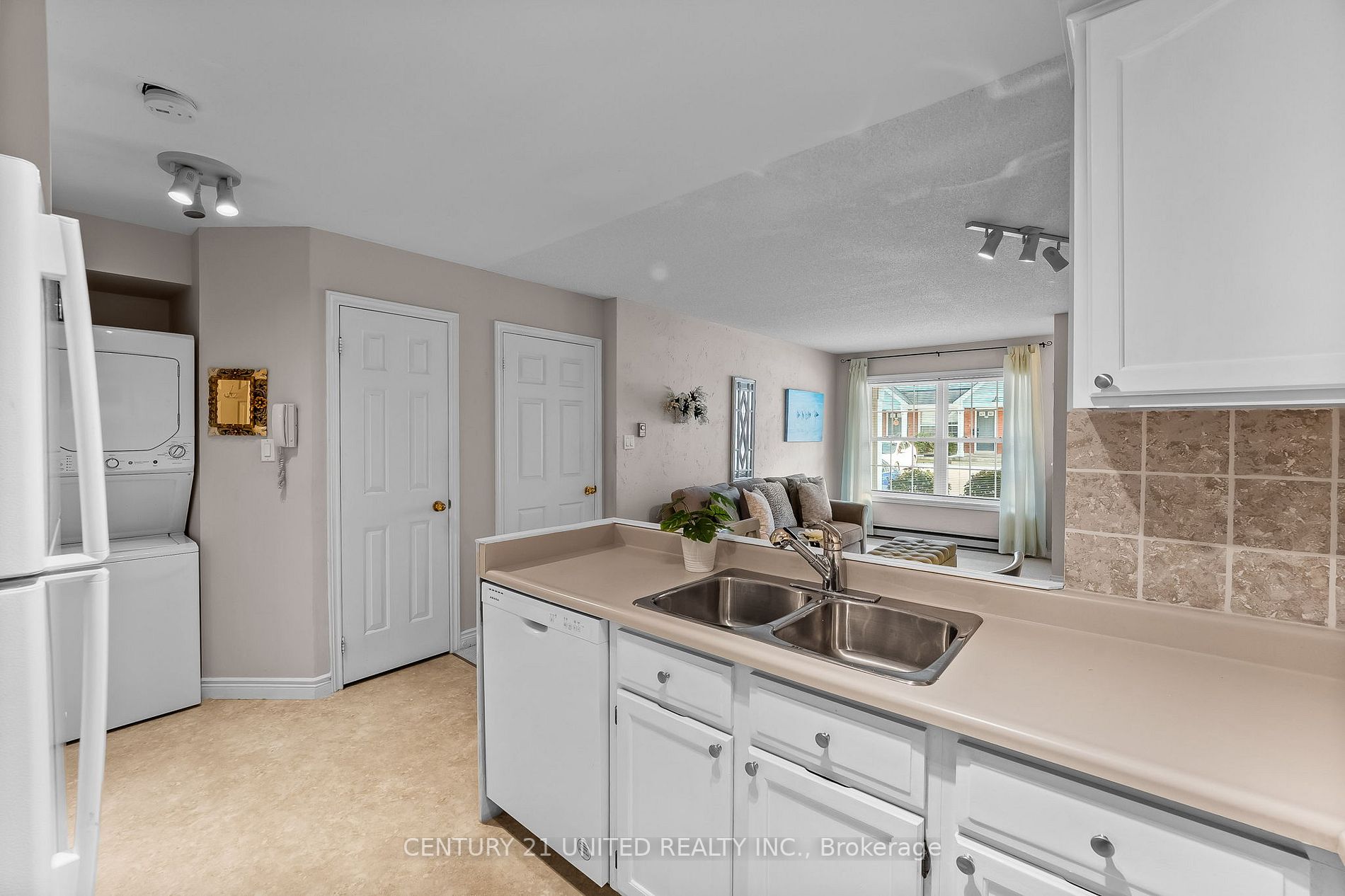 182 D'Arcy Street, #D103