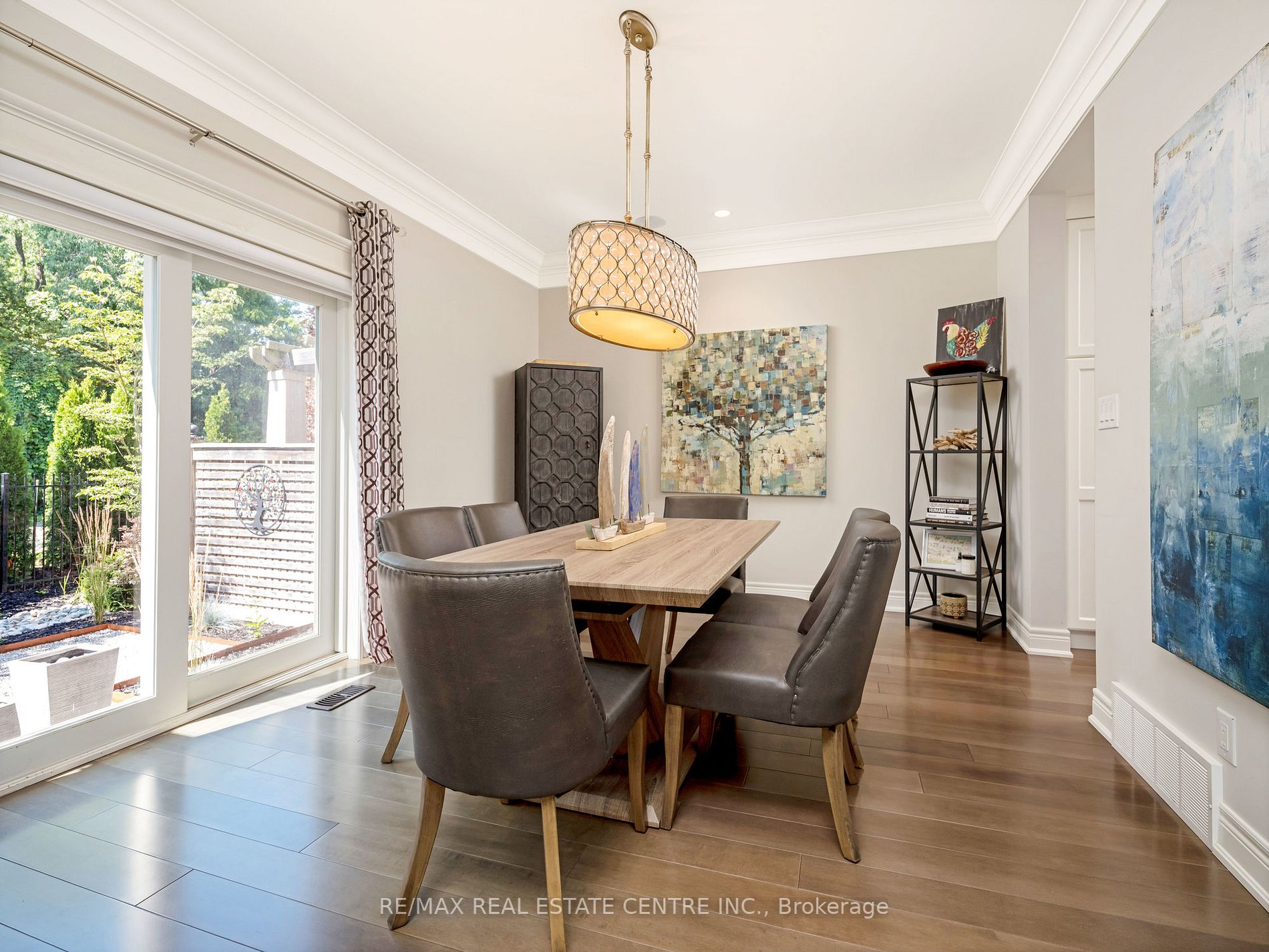 19 Lake Street, #18