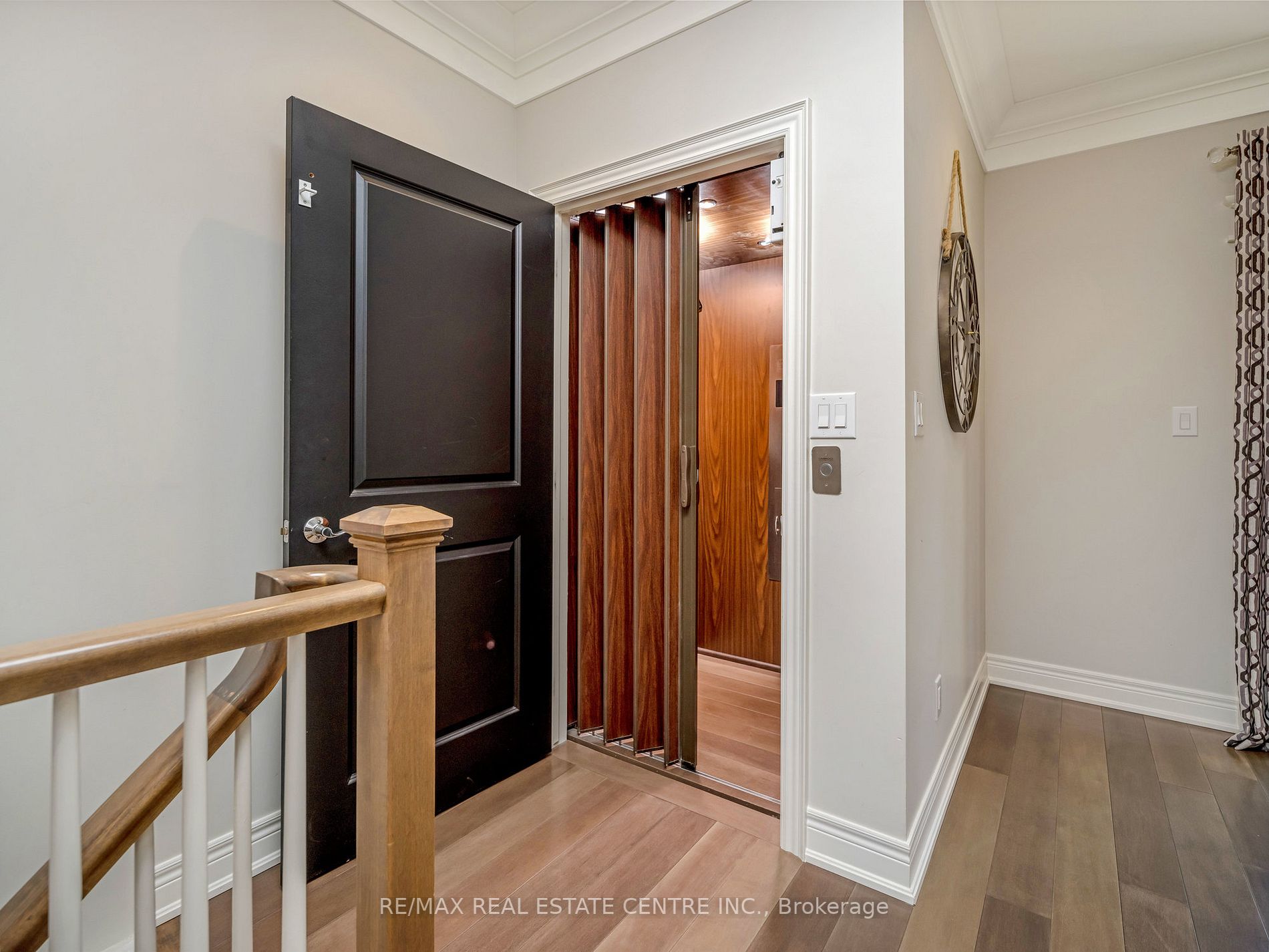 19 Lake Street, #18