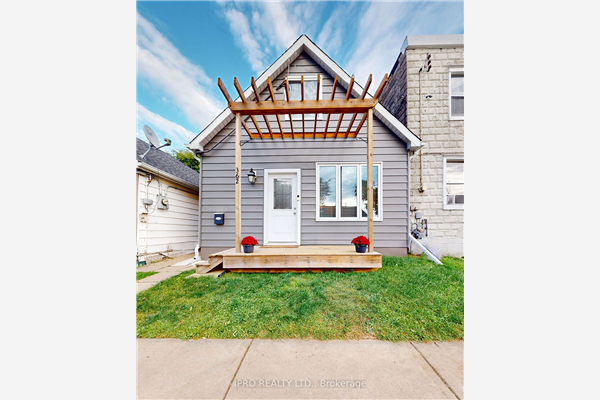 362 Cope St