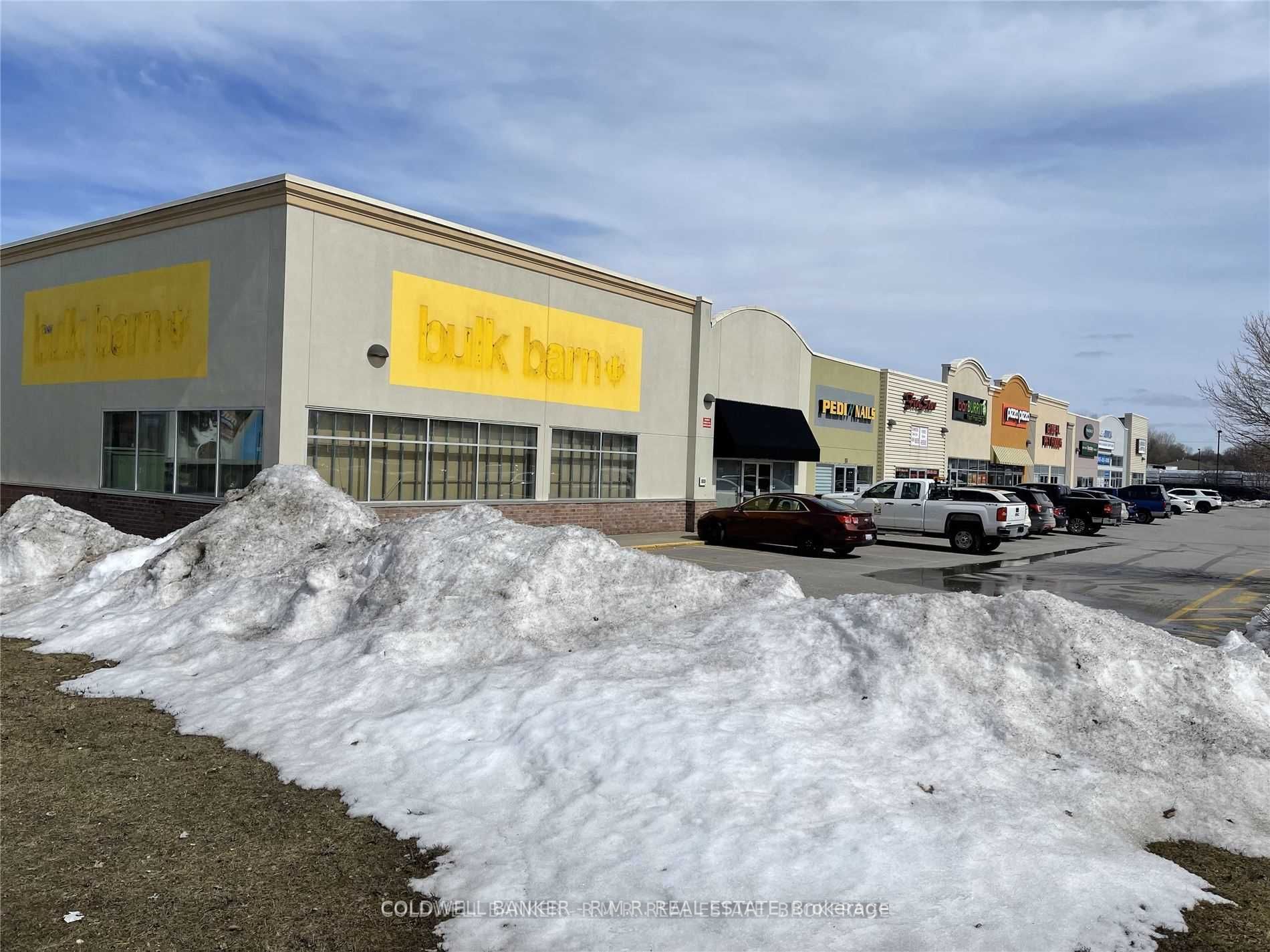 181 Toronto Rd, #1