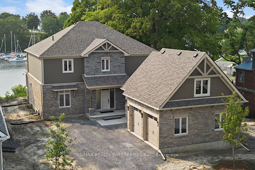 125 Villeneuve Dr