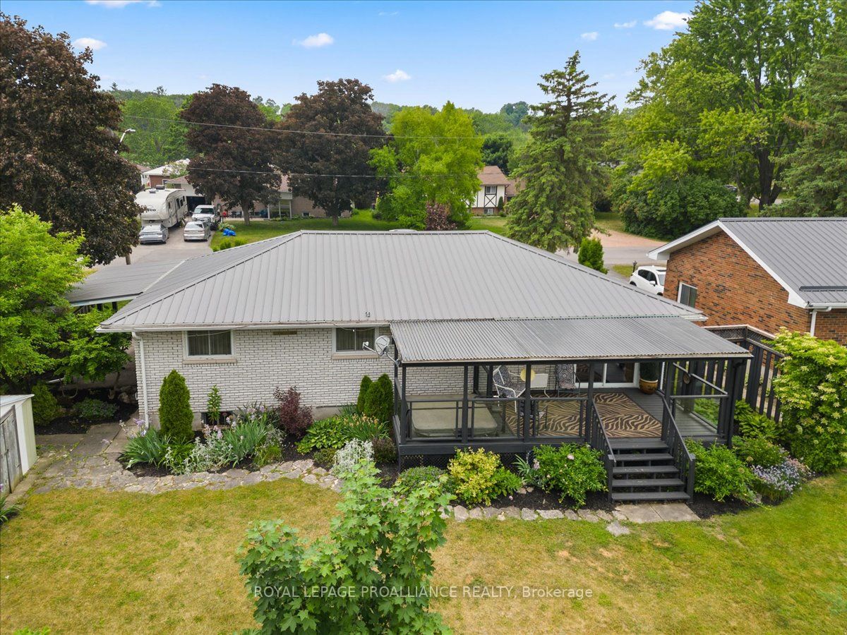 9 Tanner Rd