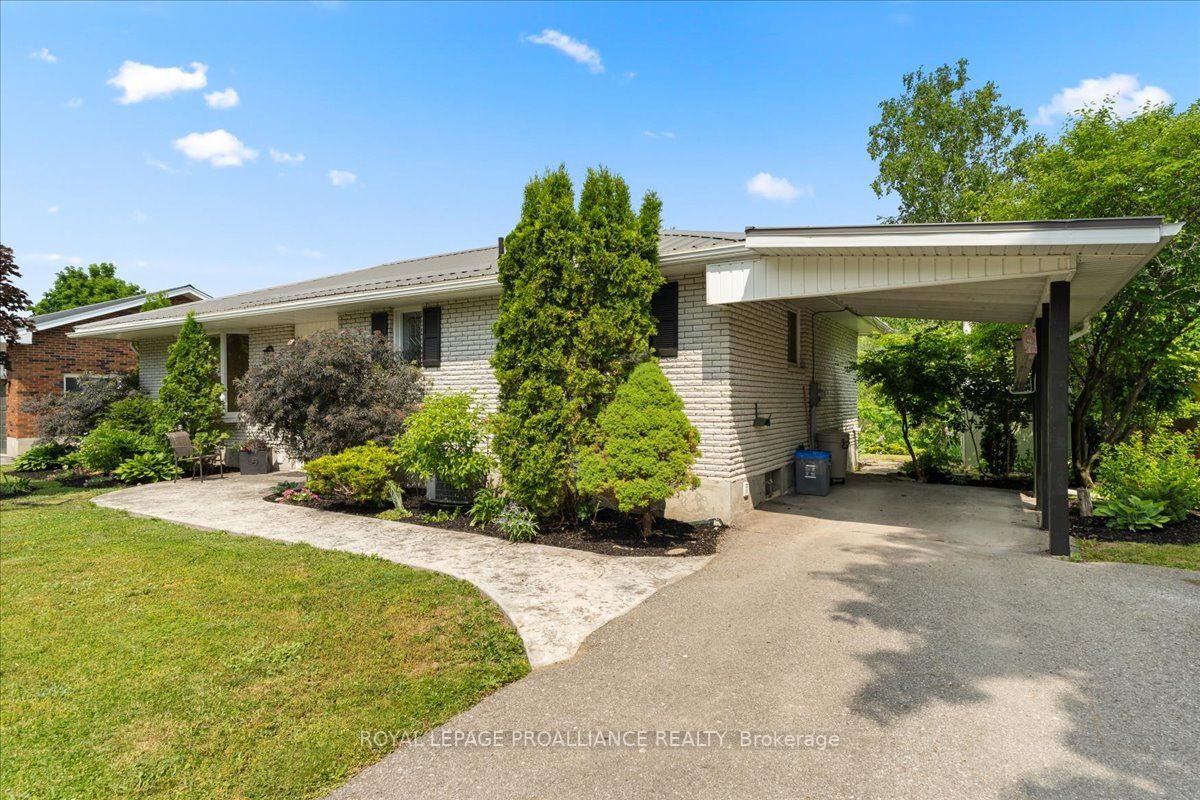 9 Tanner Rd