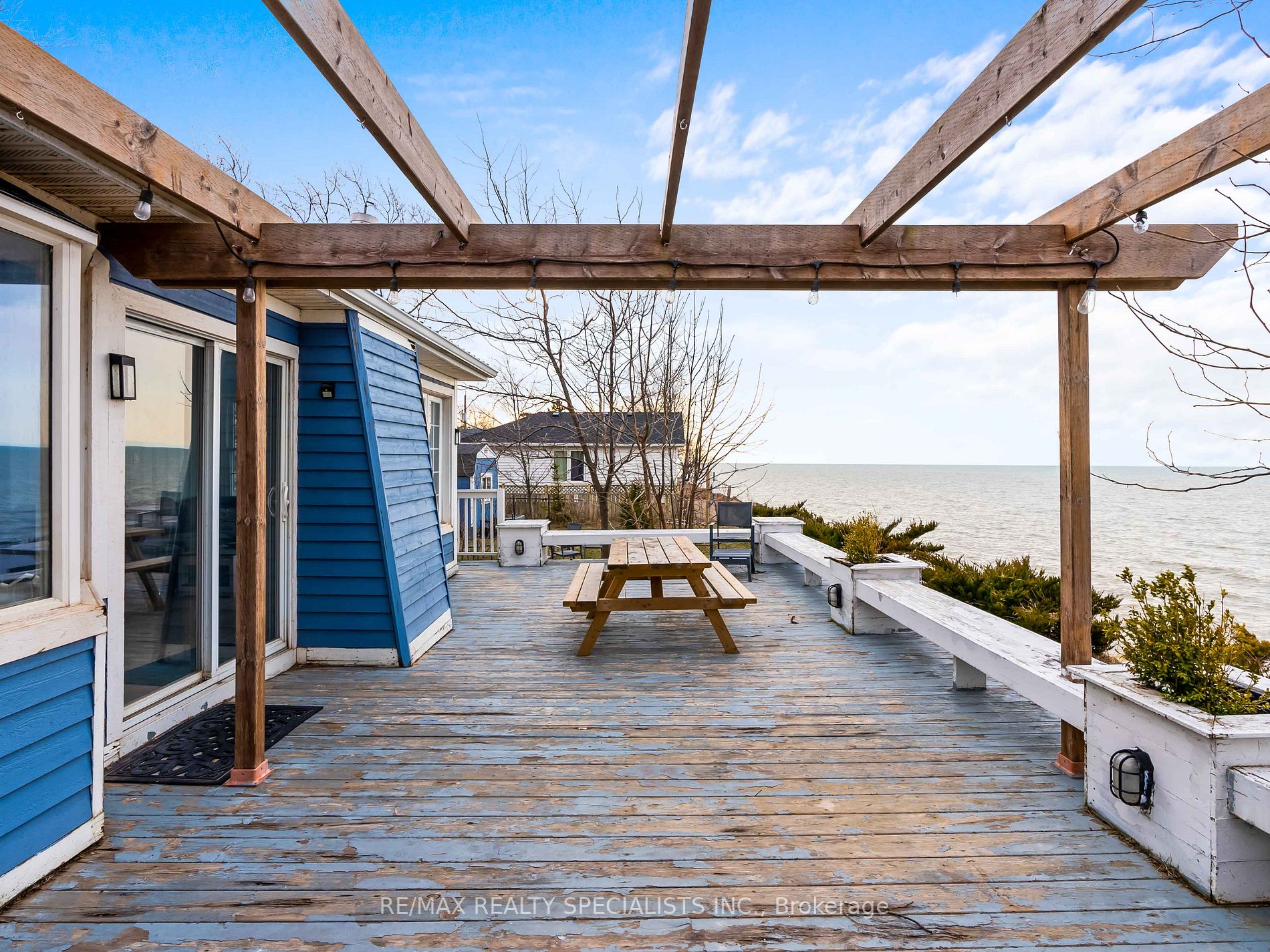 25 Villella Rd