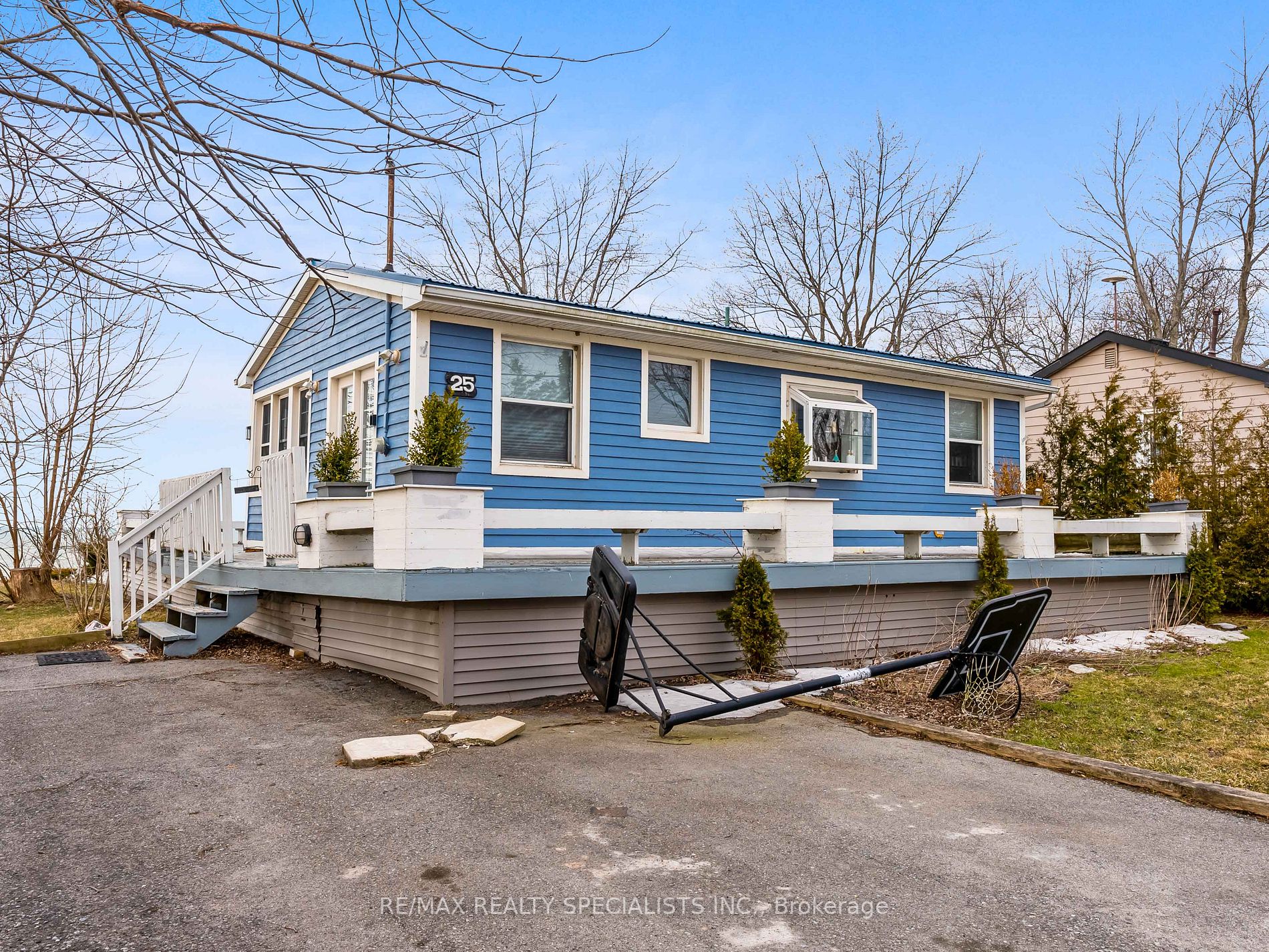 25 Villella Rd