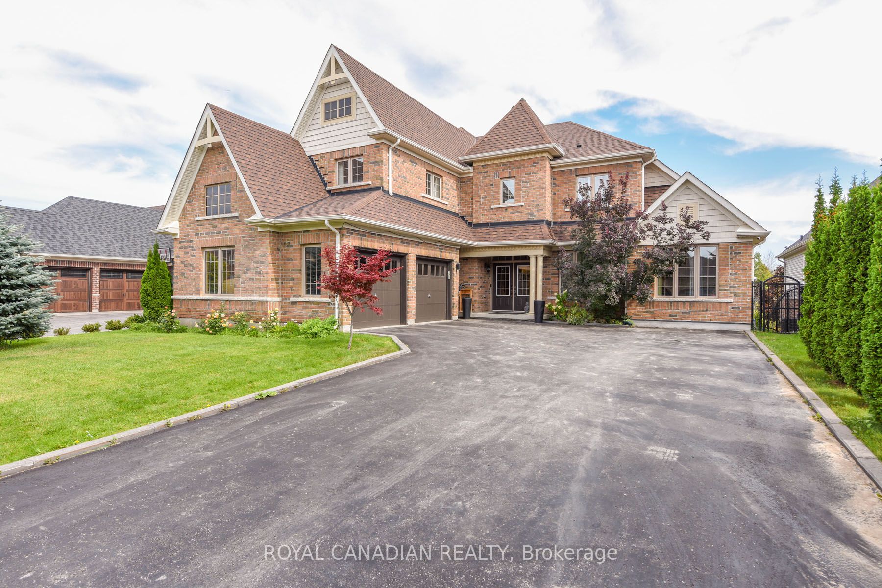 45 Benson Ave